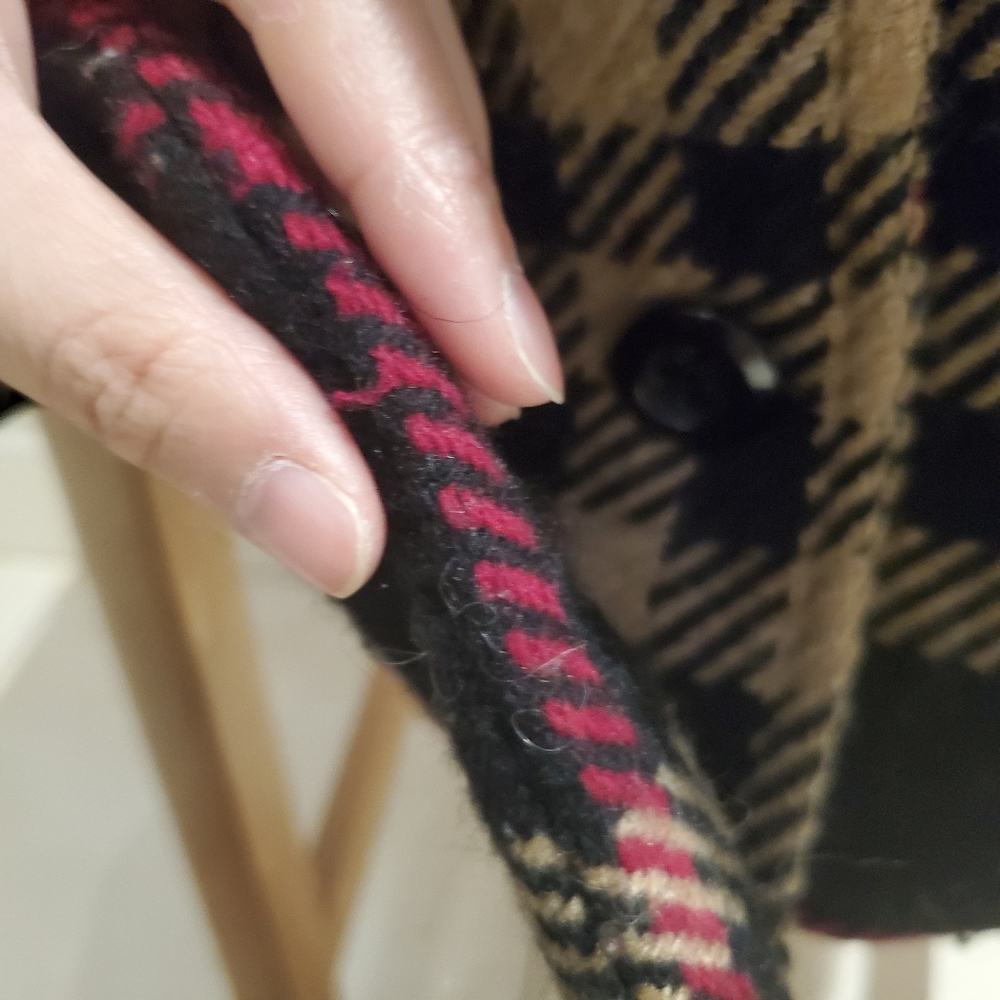 (っ◔◡◔)っ ♥ Caplet ♥ - Picture 2 of 2